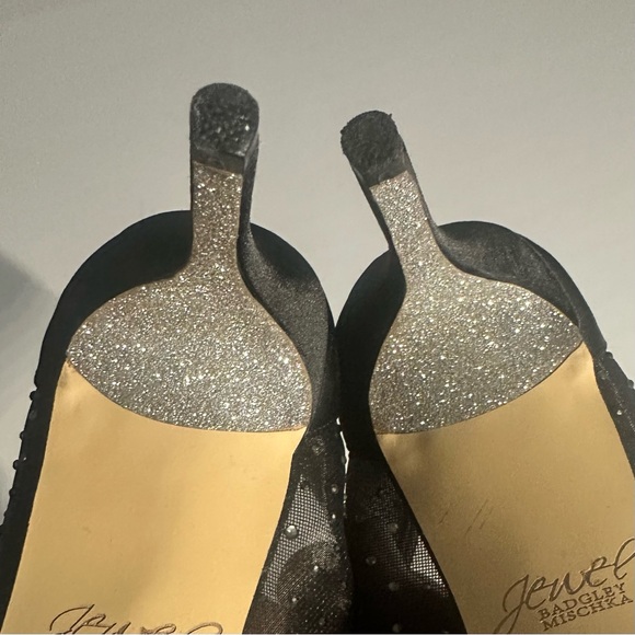 Jewel Badgley Mischka Black Satin and Mesh Heels - Picture 3 of 4